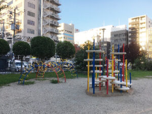 江の木公園の遊具