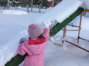 滑れない滑り台